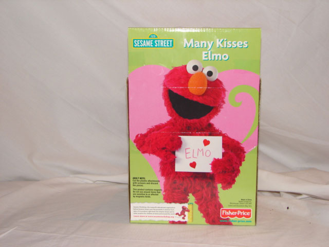 Fisher-Price many Kisses Elmo - Model M4504