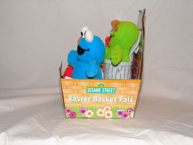 Fisher Price Easter Basket Pals - Model # M6584