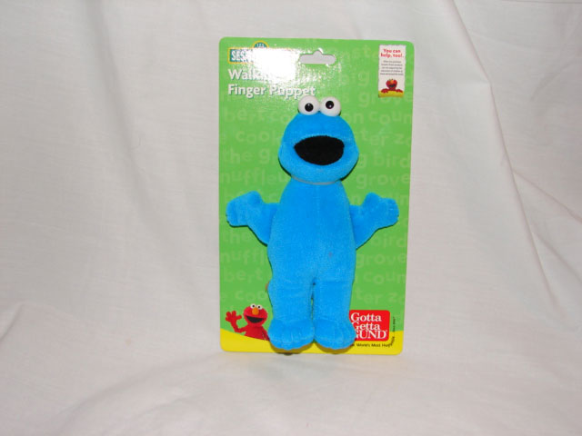 Gund Walking Finger Puppet Cookie Monster Model 3 75795