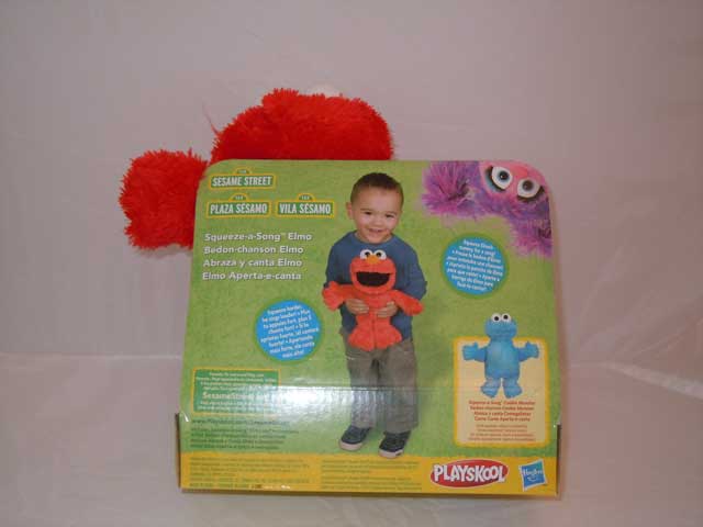 Playskool Squeeze A Song Elmo International Version - Model 32443