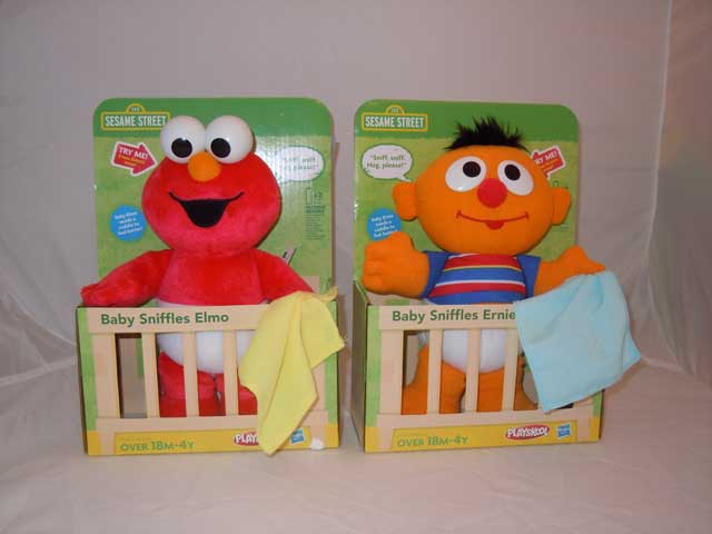 Playskool Baby Sniffles Elmo & Baby Sniffles Ernie